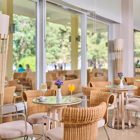 Aurora Plava Laguna Hotel 4*