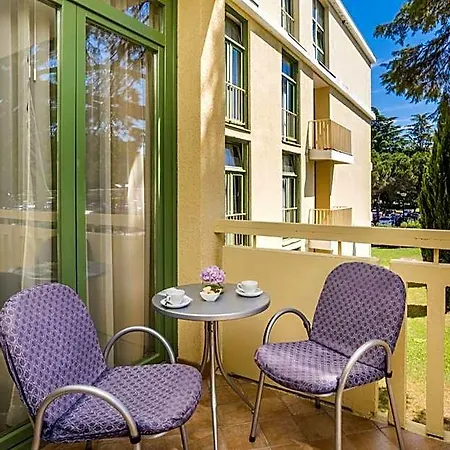Hotel Aurora Plava Laguna 4*
