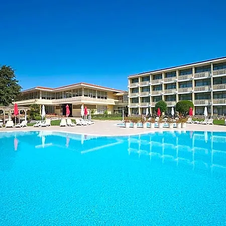 Hotel Aurora Plava Laguna 4*