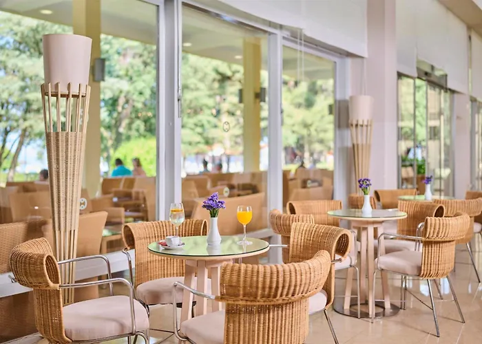 Aurora Plava Laguna Отель 4*