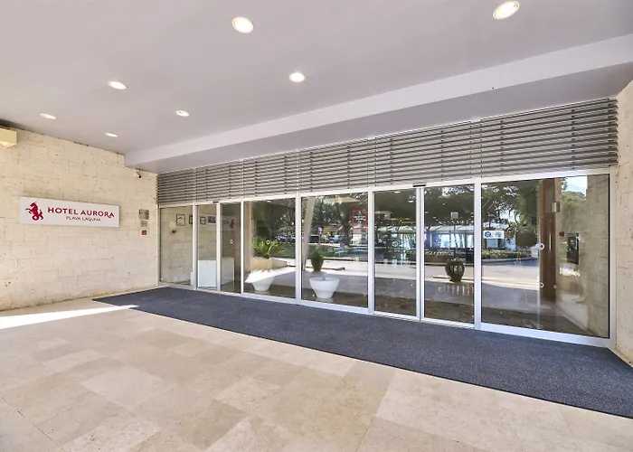 Отель Aurora Plava Laguna