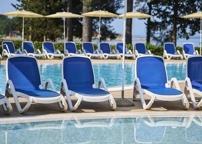 Aurora Plava Laguna Отель Умаг