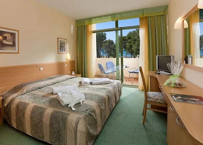 Aurora Plava Laguna Отель 4*