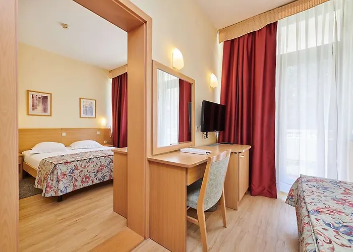 Aurora Plava Laguna Отель