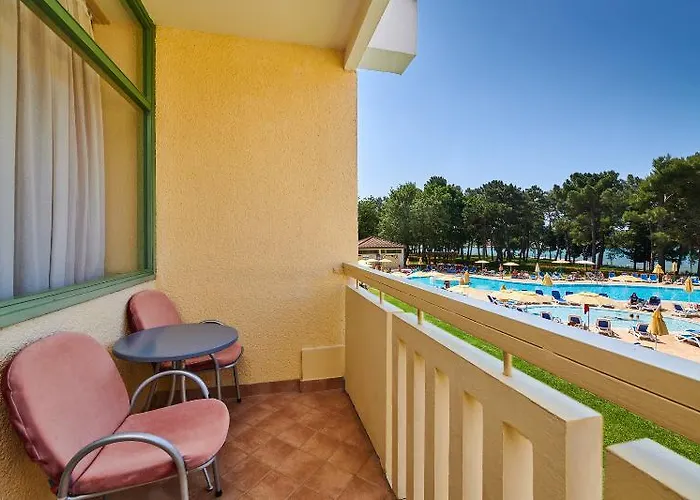 Aurora Plava Laguna 4*