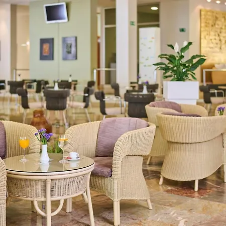 فندق Aurora Plava Laguna 4*