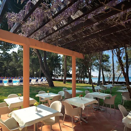 Aurora Plava Laguna أوماغ